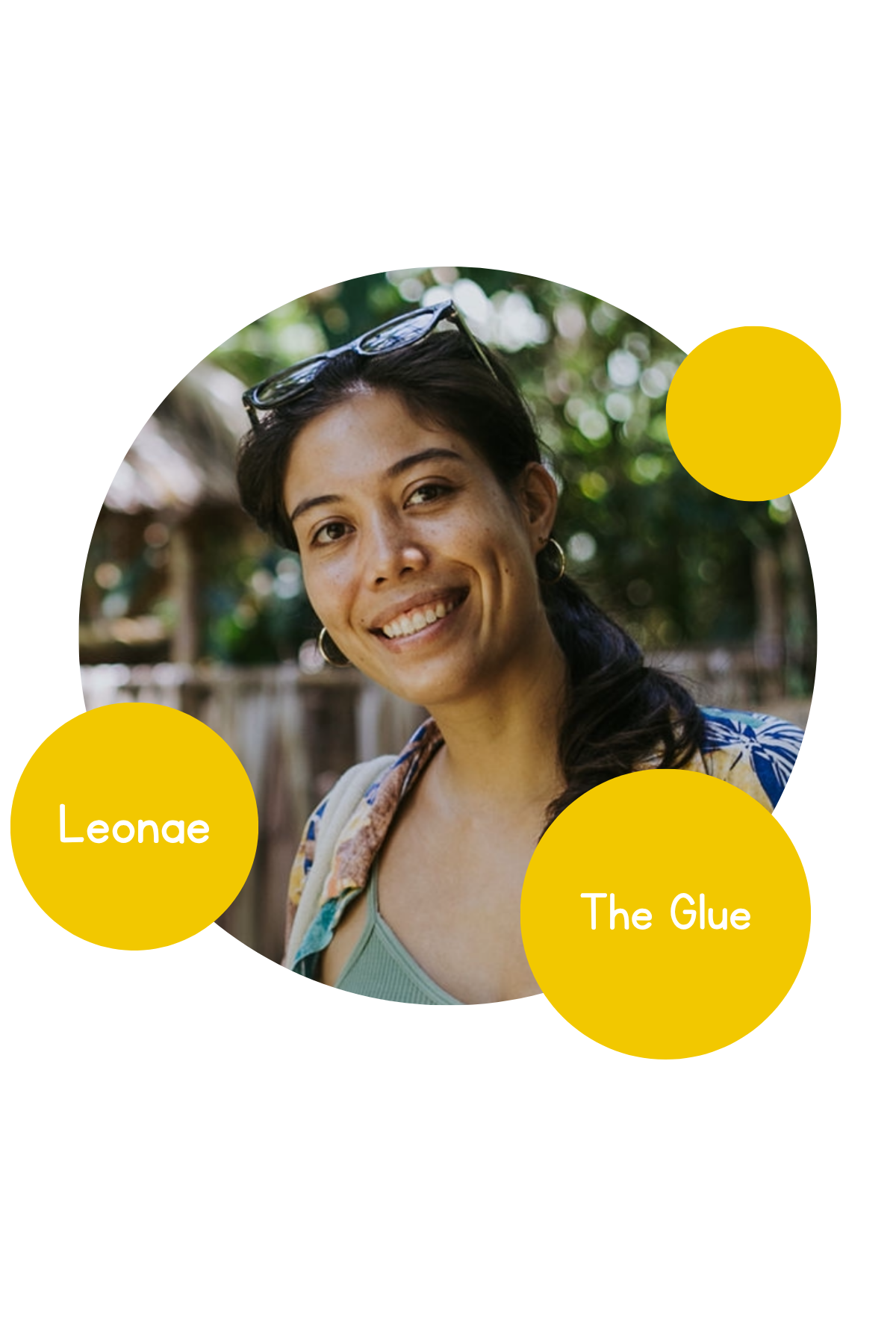 Leonae Operations Manager DoGoodEarth eco-friendly store team leader sustainable business professional smiling outdoor portrait the glue team
